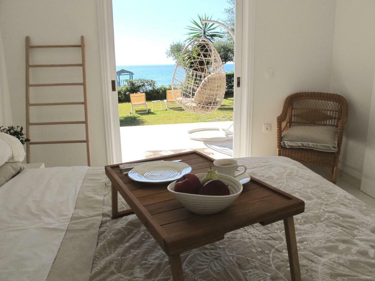Aqua Seafront Glyfada Corfu Beach House With Garden Екстер'єр фото