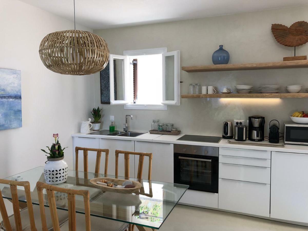 Aqua Seafront Glyfada Corfu Beach House With Garden Екстер'єр фото
