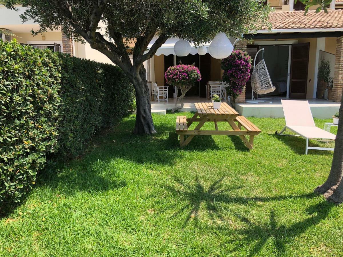 Aqua Seafront Glyfada Corfu Beach House With Garden Екстер'єр фото