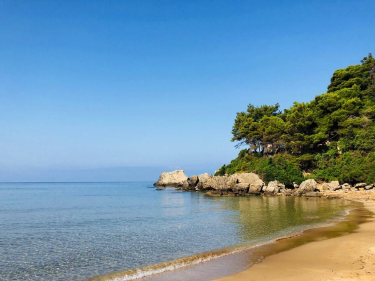 Aqua Seafront Glyfada Corfu Beach House With Garden Екстер'єр фото